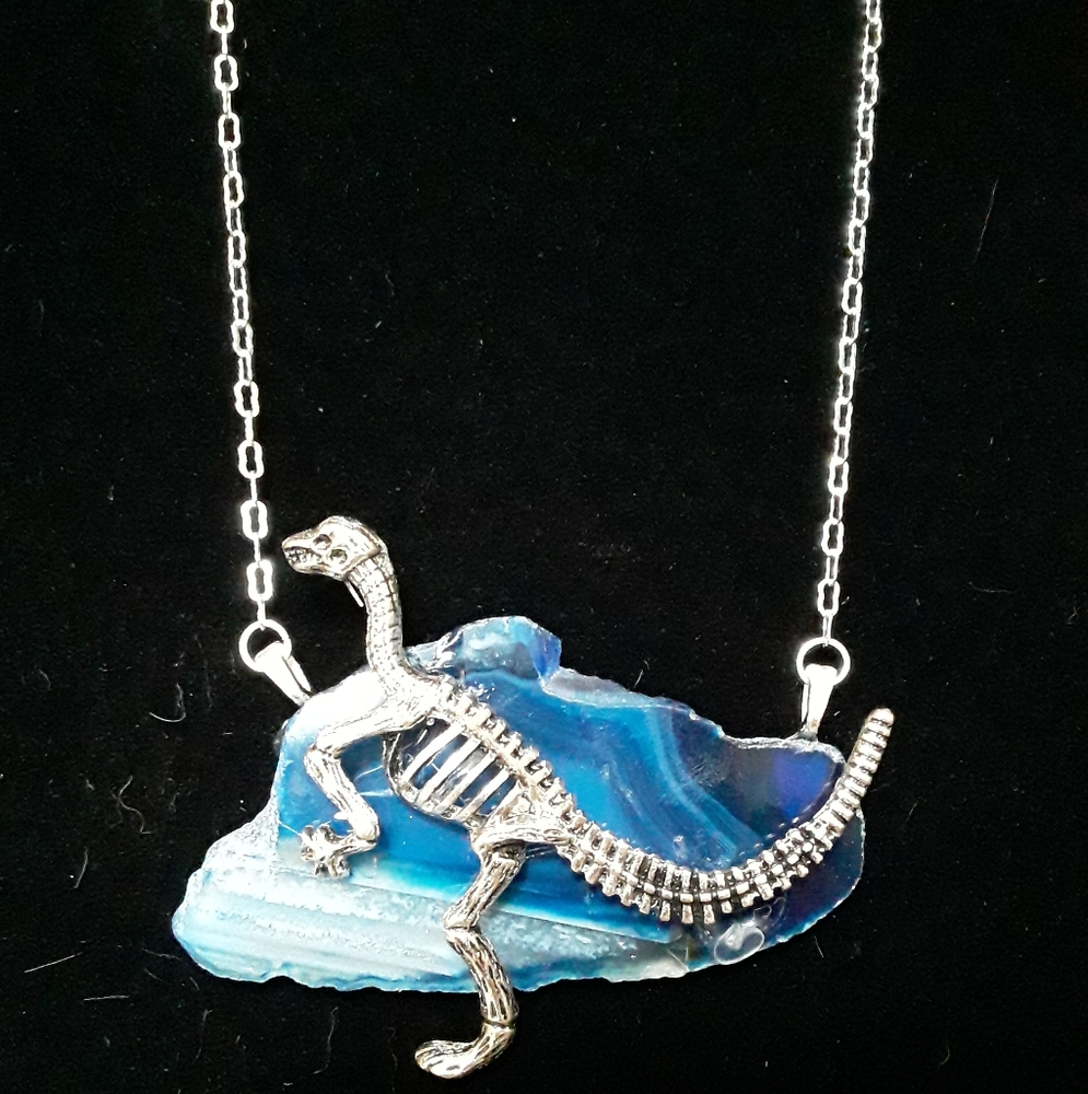 Handmade Agate Dinosaur Skeleton Necklace
